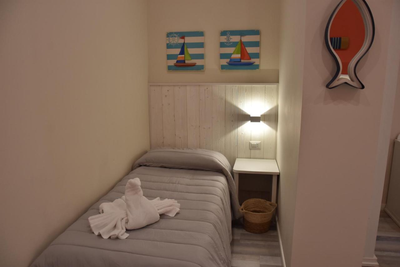B&B Marina Blu Джардини-Наксос Экстерьер фото